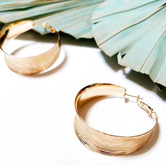 Hoop earrings #113 - Picture 2 of 6